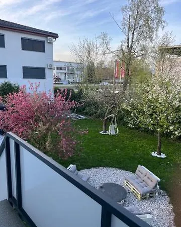 Palace Garden Apartment
