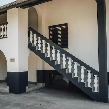 Palace Garden * Ljubljana