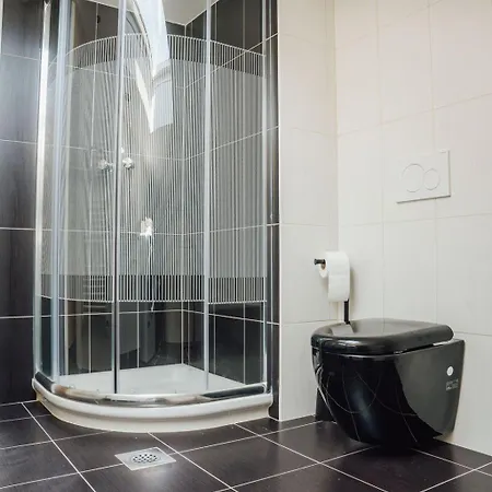 Palace Garden Апартаменти *