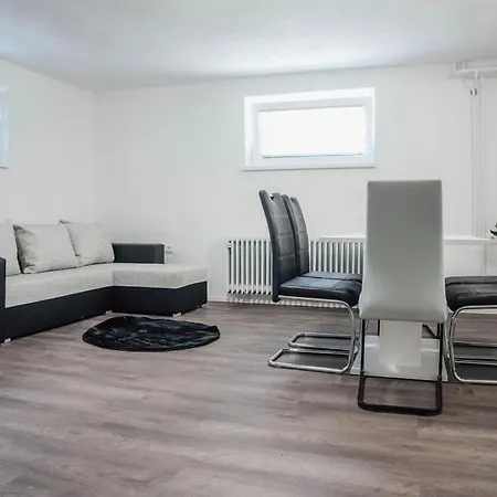 Palace Garden Apartman *