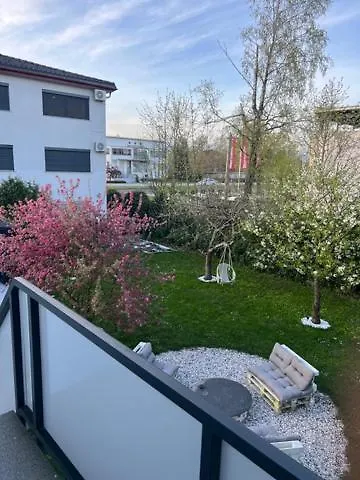 Palace Garden Apartment