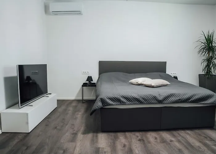 Palace Garden ليوبليانا