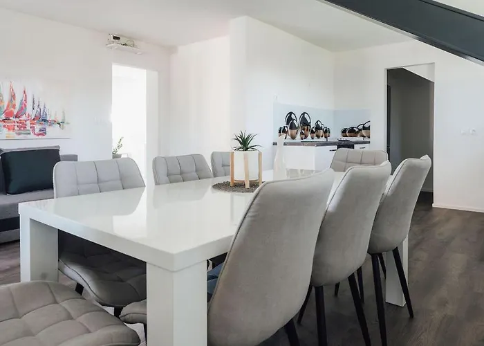 Palace Garden شقة *