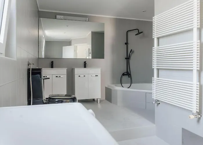 Palace Garden * ليوبليانا