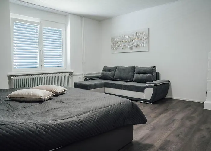 Palace Garden * Liubliana